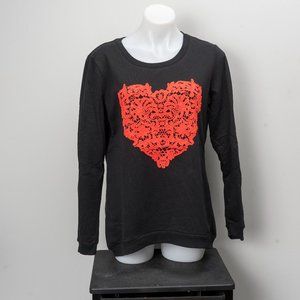 NWOT💖 Lace heart shirt - Large